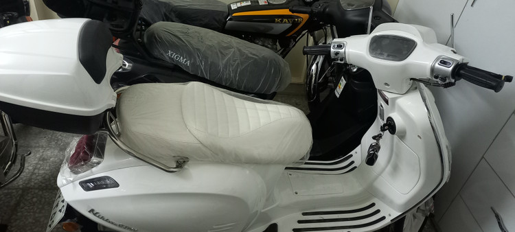 موتور سیکلت نیکتاز GT 160CC طرح وسپا اسکوتری 1405 ترمزABS